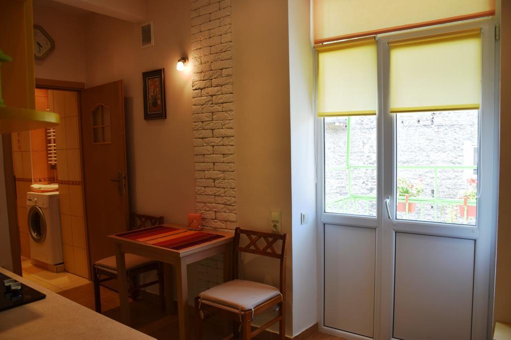 Near Citadel Apartment Lviv Bilik gambar